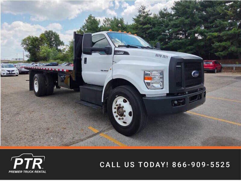 2021 FORD F-750