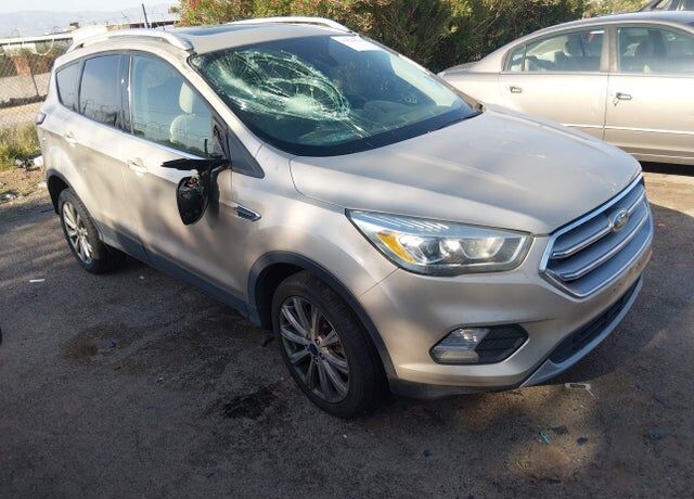 2017 FORD Escape
