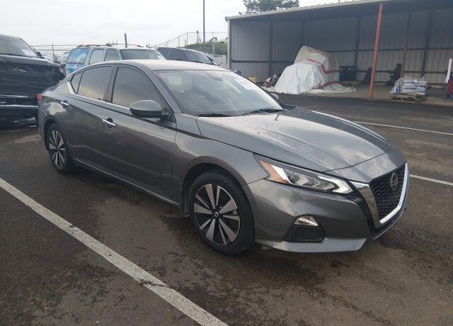 2022 NISSAN Altima
