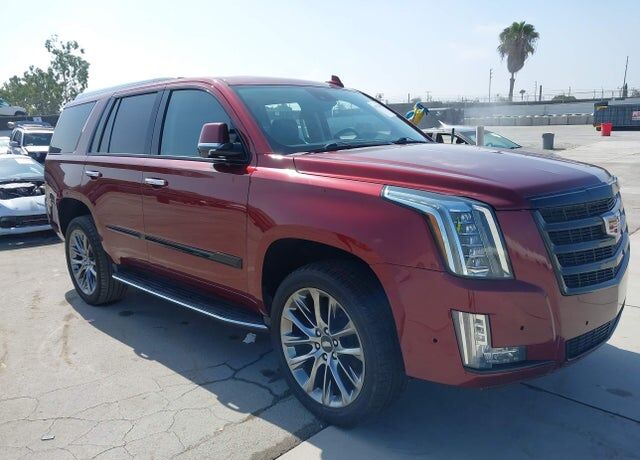 2020 CADILLAC Escalade
