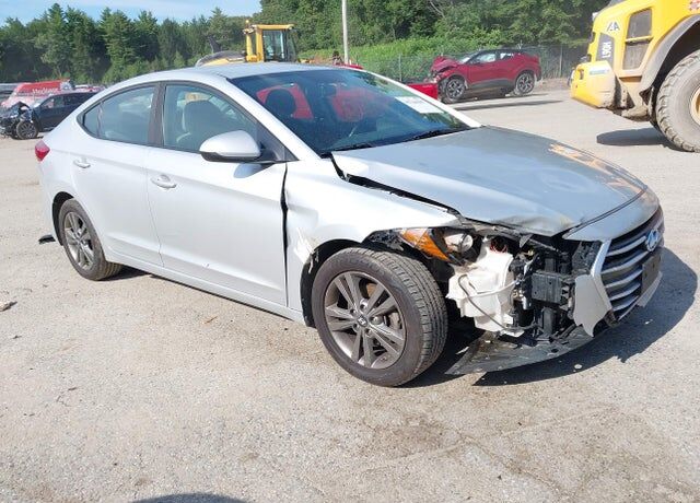 2018 HYUNDAI Elantra
