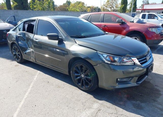 2013 HONDA Accord