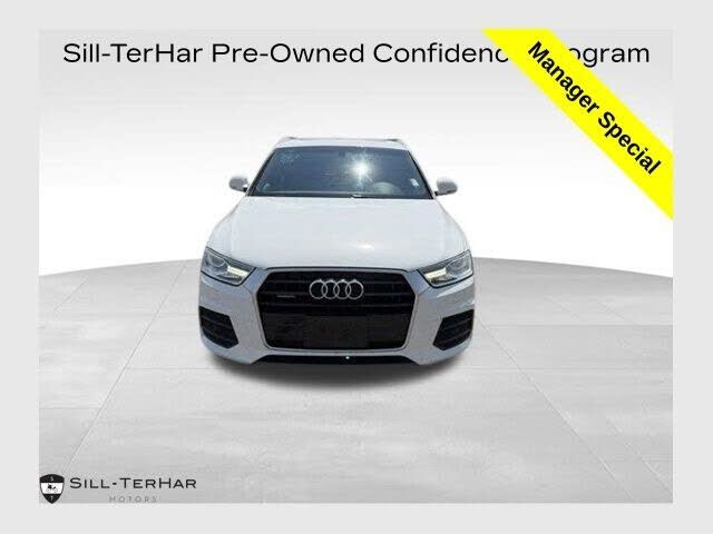 2016 AUDI Q3