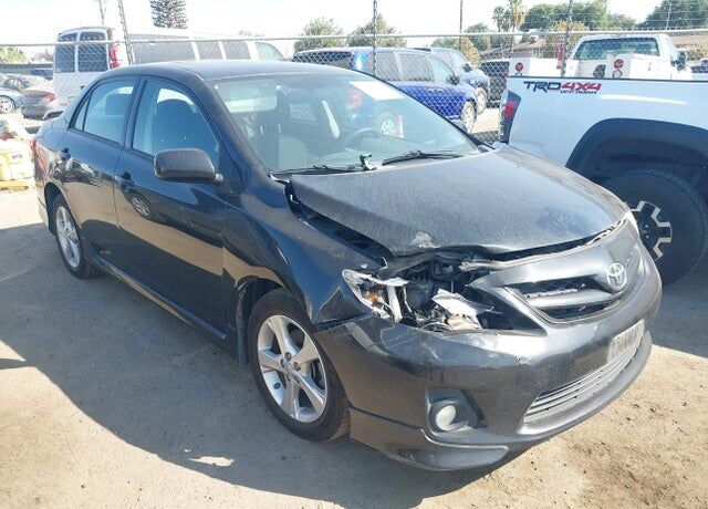 2011 TOYOTA Corolla