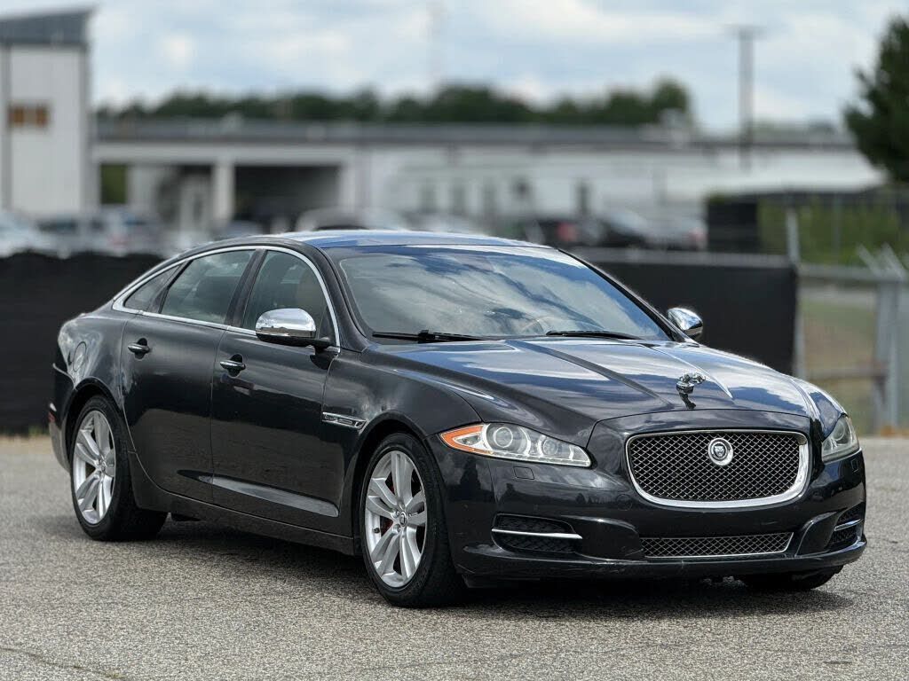 2012 JAGUAR XJ