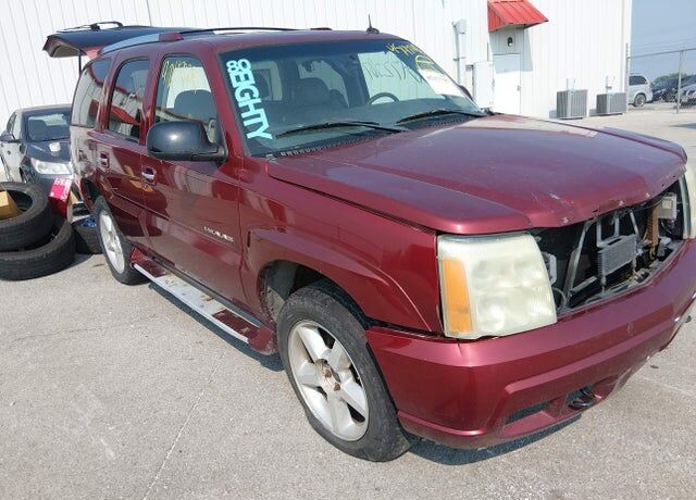 2003 CADILLAC Escalade