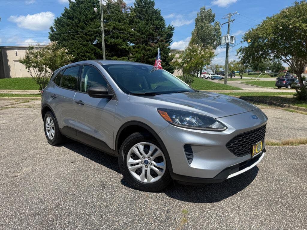 2021 FORD Escape