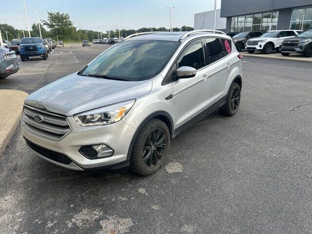 2018 FORD Escape