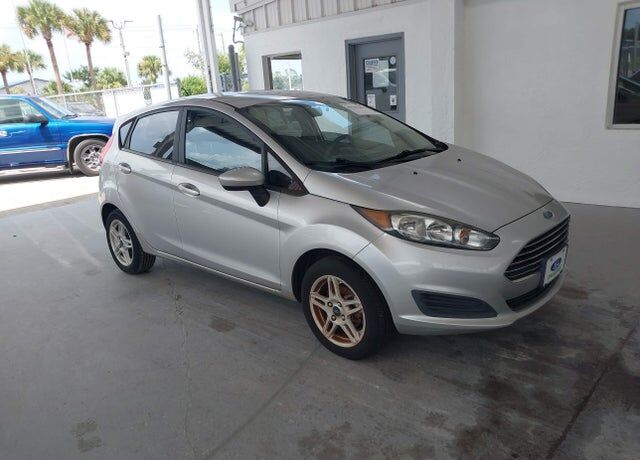 2017 FORD Fiesta