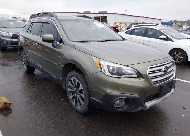 2016 SUBARU Outback
