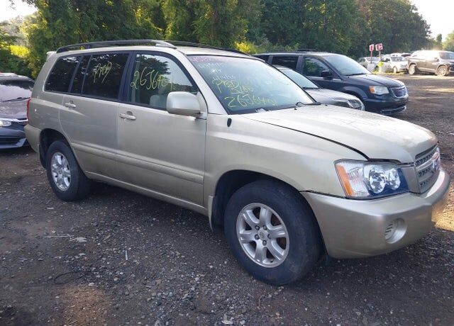 2003 TOYOTA Highlander