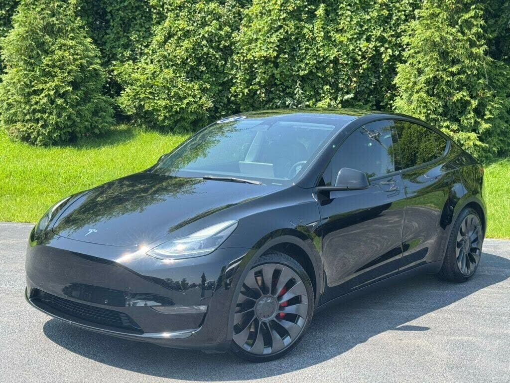 2021 TESLA Model Y