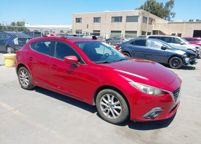 2015 MAZDA Mazda3
