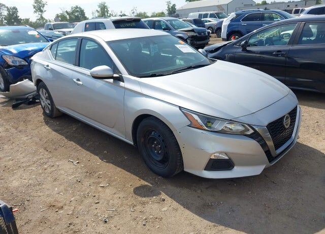 2020 NISSAN Altima