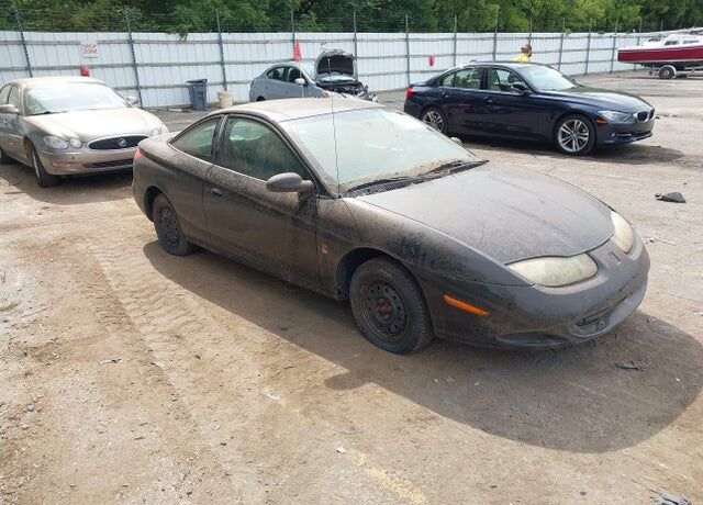 2002 SATURN SC1