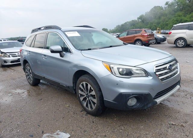 2015 SUBARU Outback