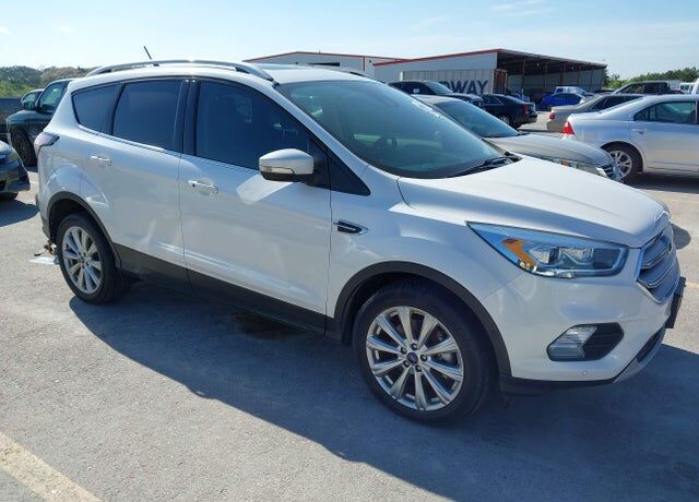 2018 FORD Escape