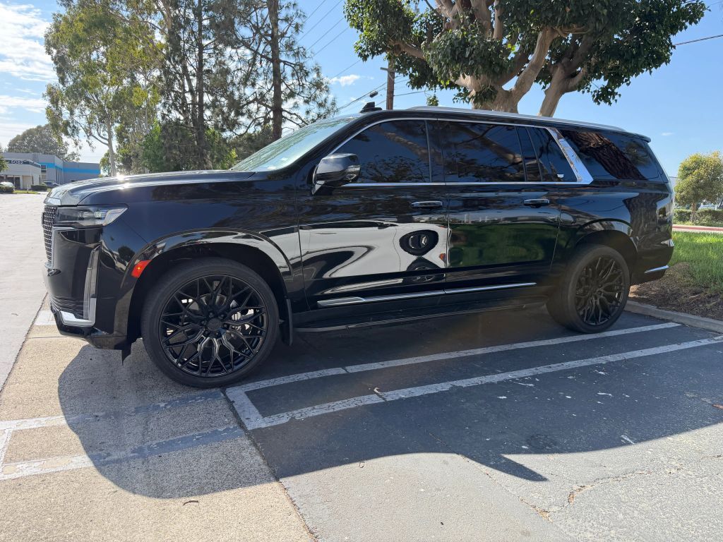 2021 CADILLAC Escalade ESV