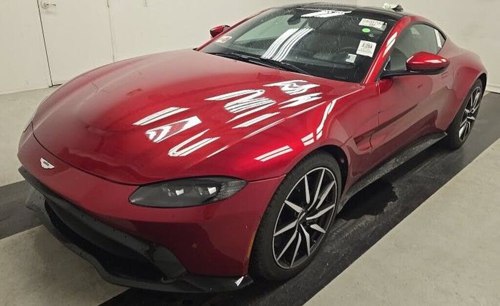 2019 ASTON MARTIN V8 Vantage