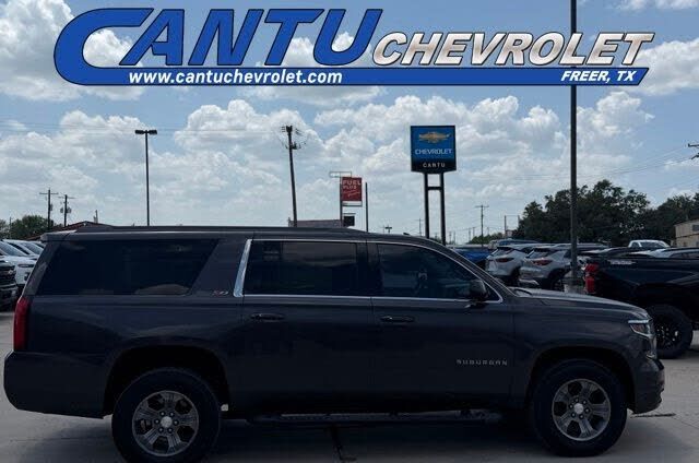 2017 CHEVROLET Suburban