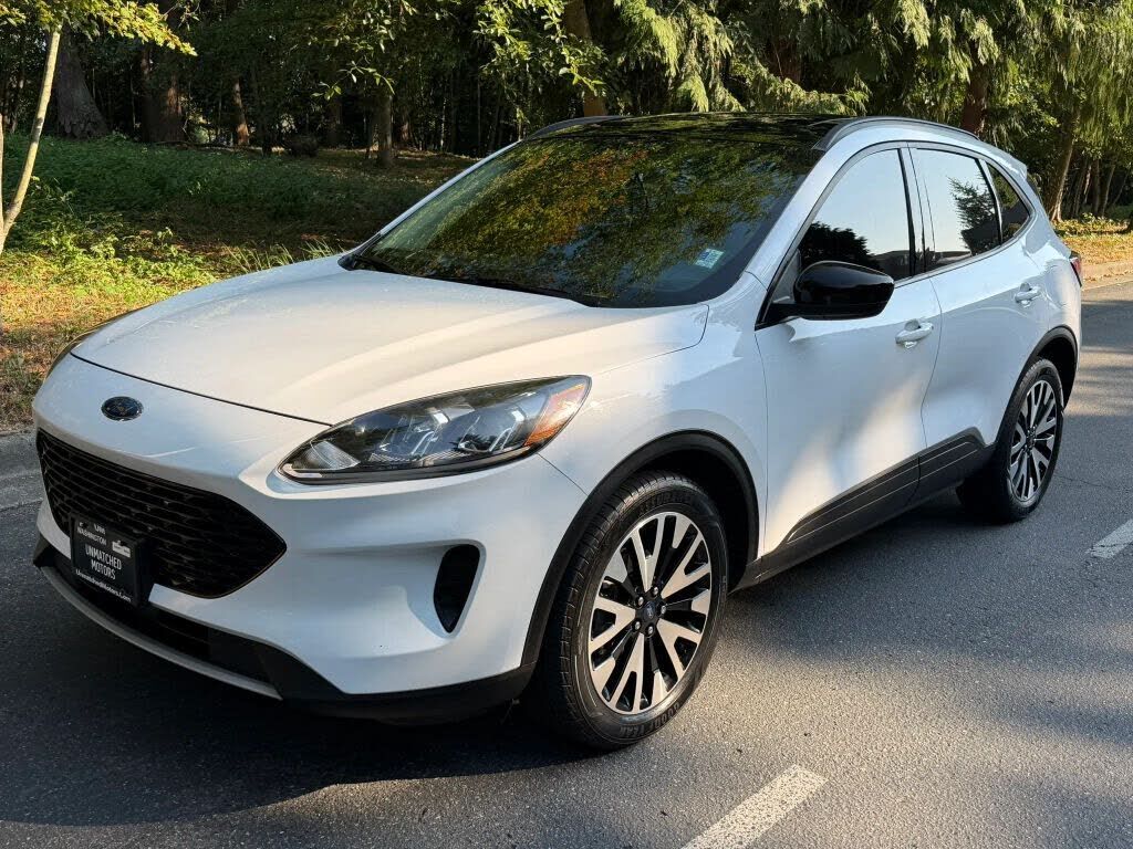 2020 FORD Escape