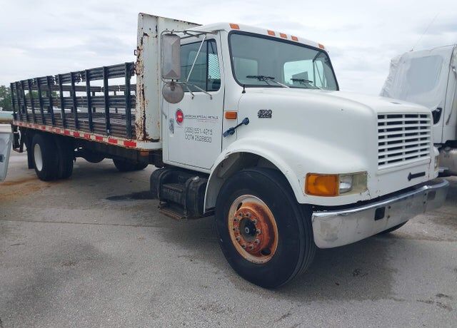 1998 INTERNATIONAL 4700