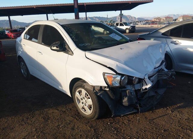 2015 CHEVROLET Sonic