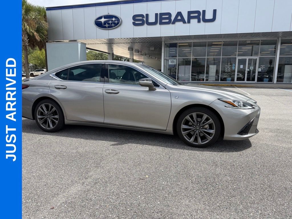 2021 LEXUS ES