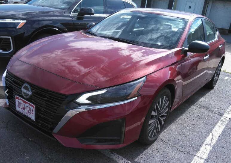 2025 NISSAN Altima