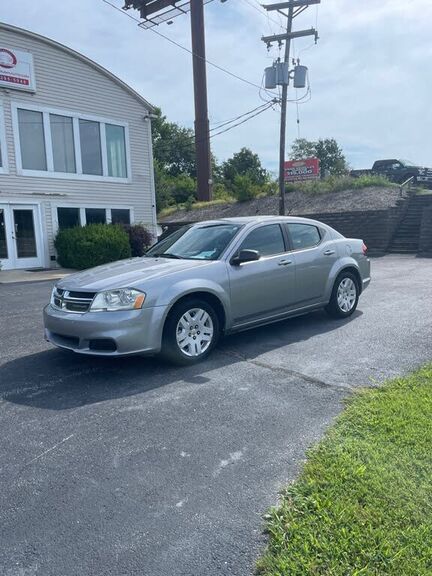 2013 DODGE Avenger