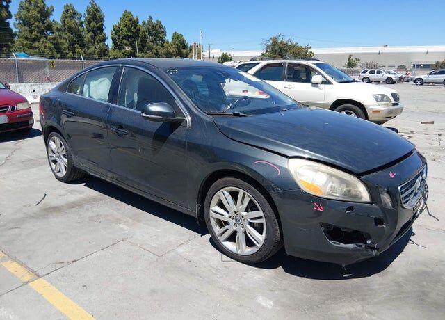 2012 VOLVO S60