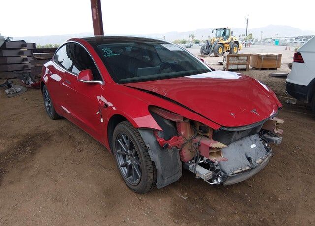 2019 TESLA Model 3