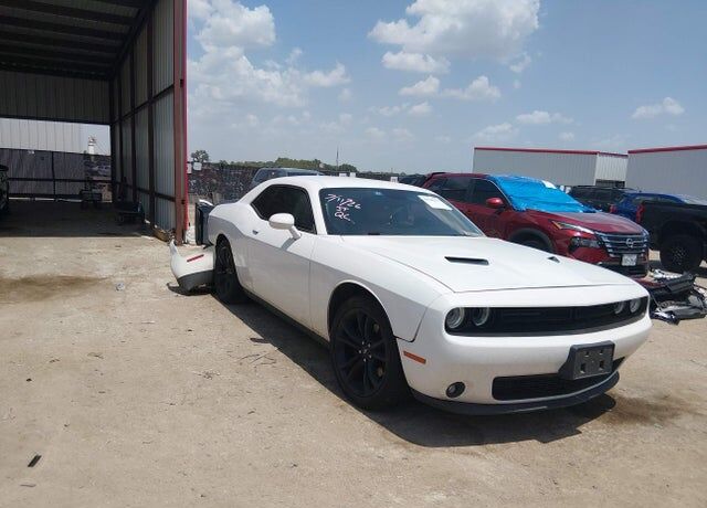 2017 DODGE Challenger
