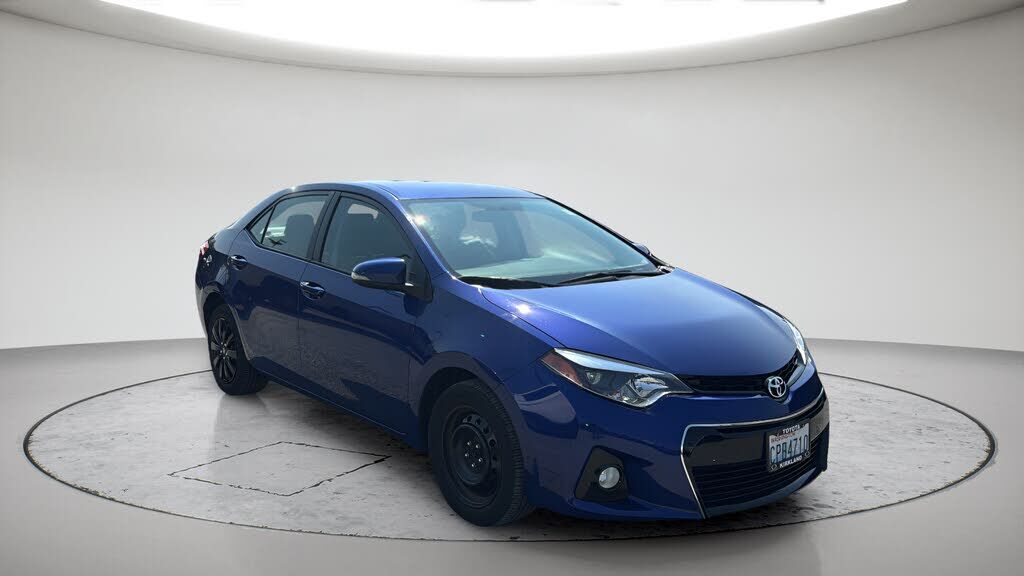 2016 TOYOTA Corolla