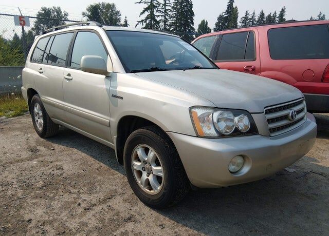 2002 TOYOTA Highlander