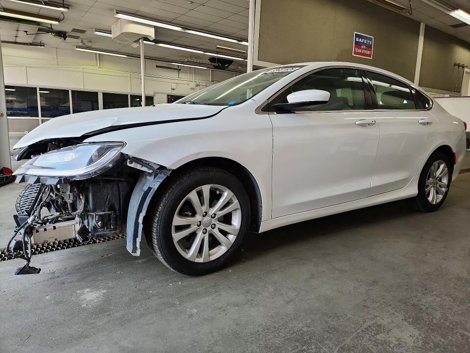 2015 CHRYSLER 200