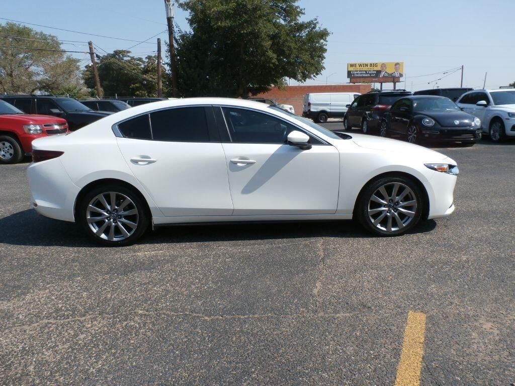 2019 MAZDA Mazda3