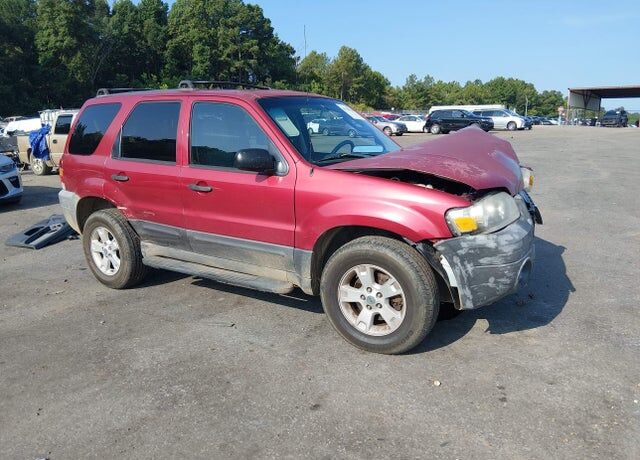 2005 FORD Escape