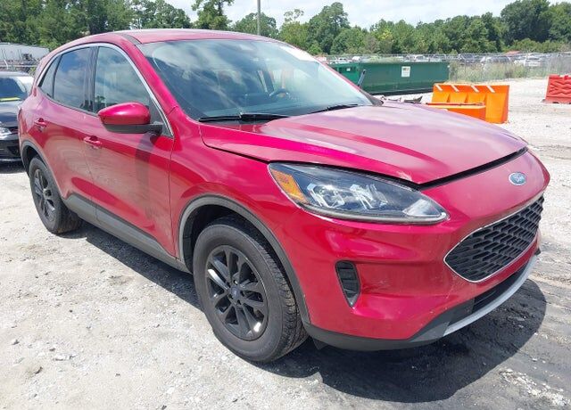 2020 FORD Escape