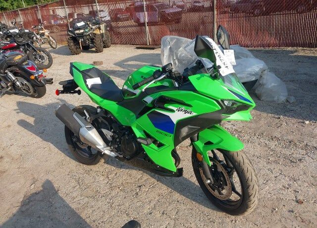 2026 KAWASAKI Ninja