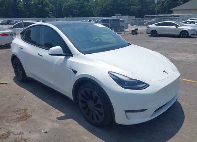 2022 TESLA Model Y