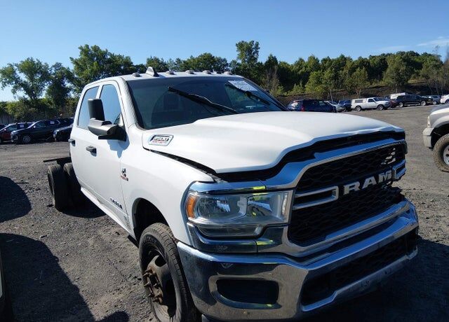 2021 RAM 3500
