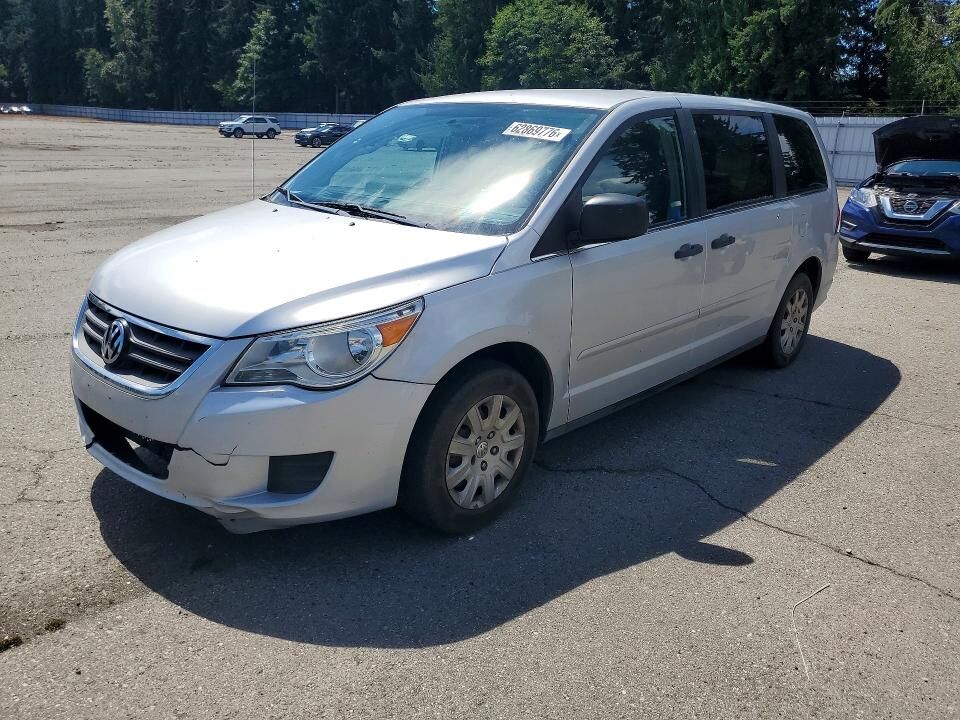 2011 VOLKSWAGEN Routan