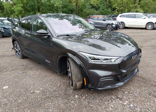 2022 FORD Mach-E