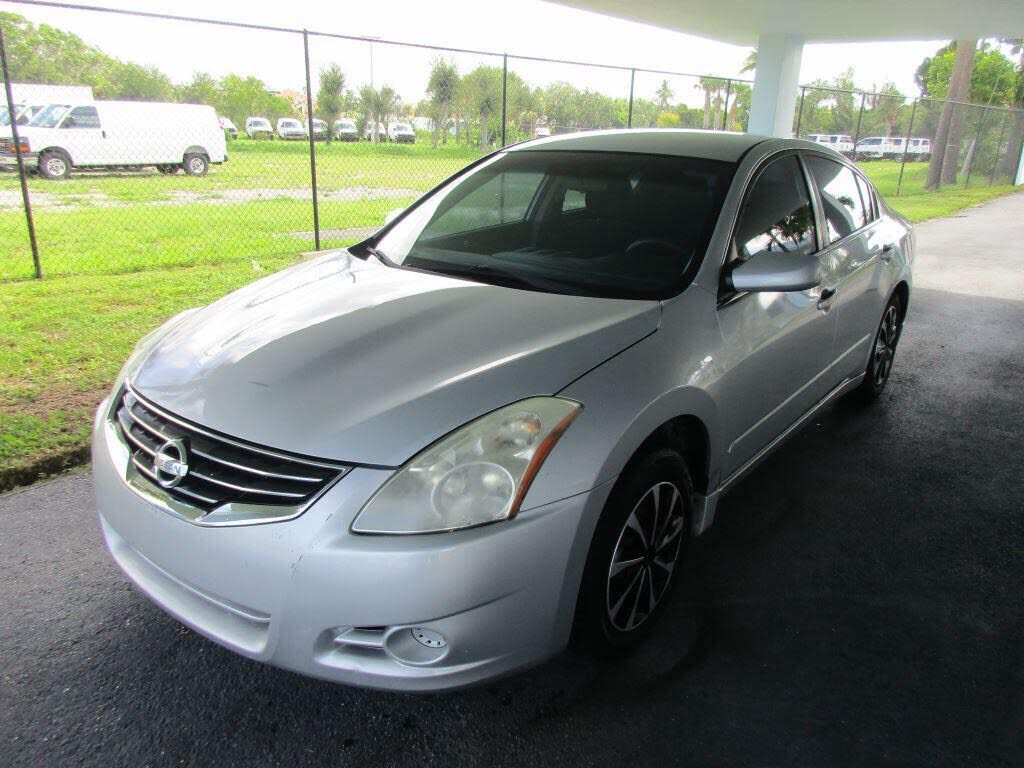 2012 NISSAN Altima