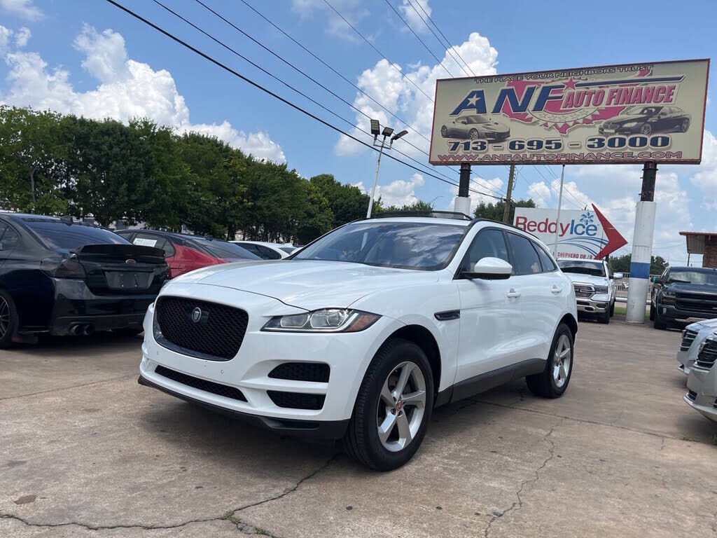 2019 JAGUAR F-Pace