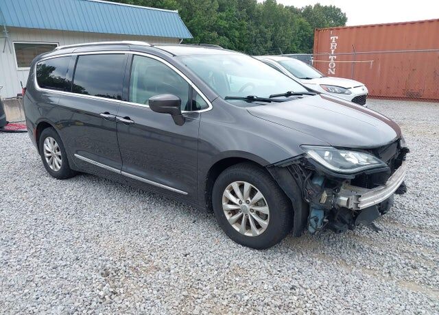 2018 CHRYSLER Pacifica