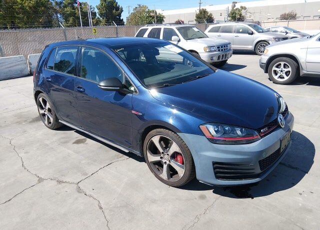 2017 VOLKSWAGEN Golf GTI