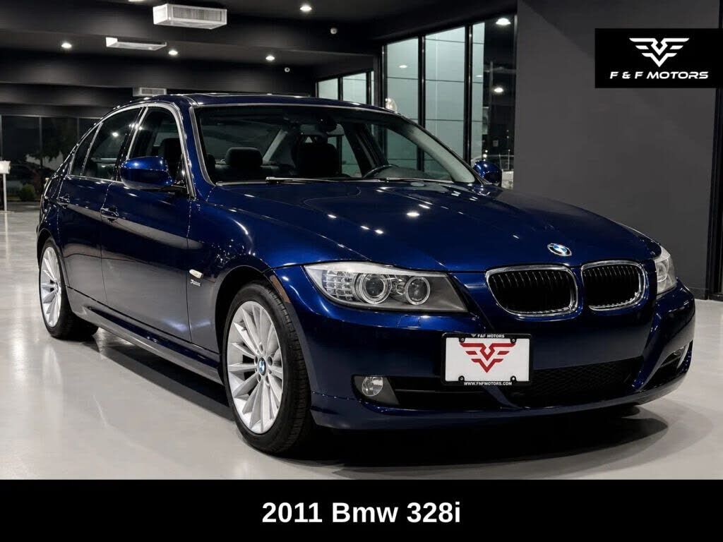2011 BMW 3 Series