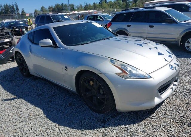 2010 NISSAN 370Z